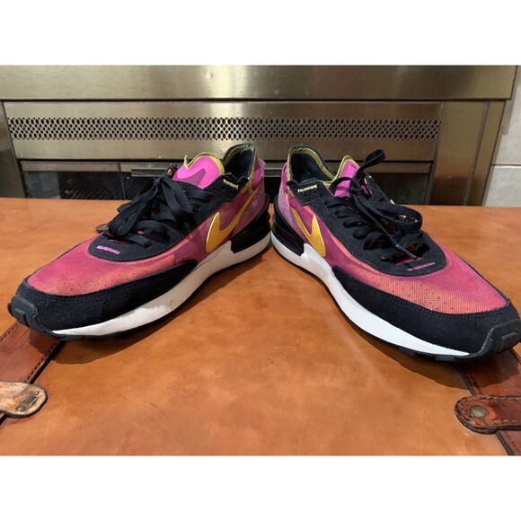 Nike Waffle One Active Fuchsia University Gold DA7995-600 Men's Sz‎ 11 - Picture 3 of 9